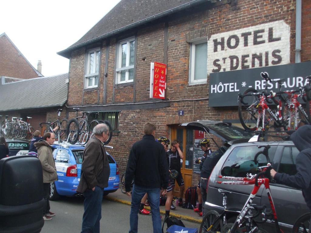 Le Saint Denis Hotel Forges-les-Eaux Bagian luar foto